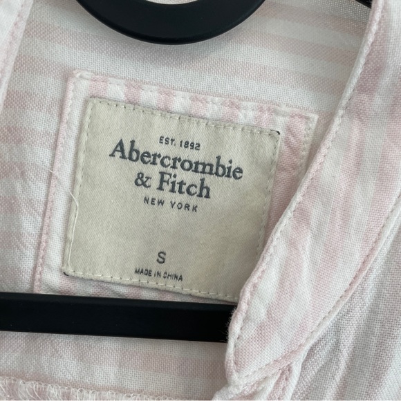 Abercrombie & Fitch pink stripe shirt - Picture 3 of 7